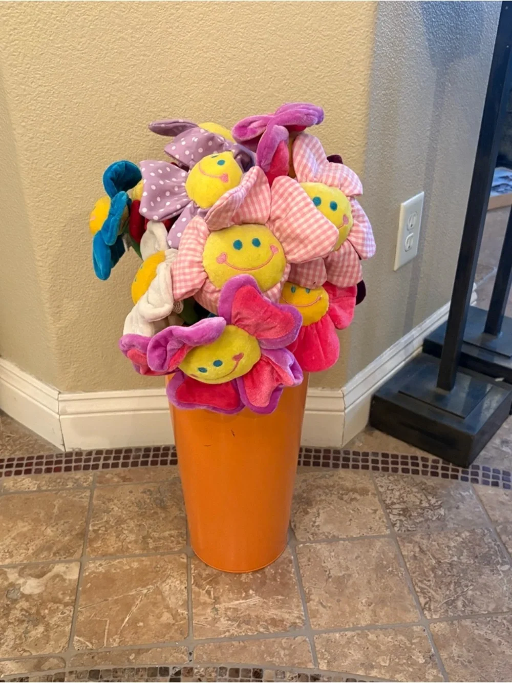 18 Plush Multicolor Smiley Flower Bouquet Home Decor Accent